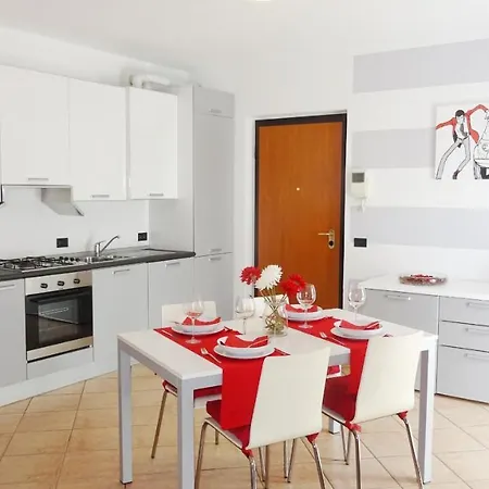 아파트 Affittimoderni Young *